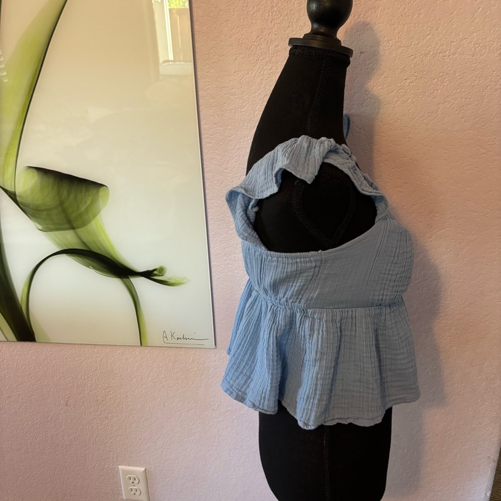 Hollister shirt size small - Picture 2 of 5